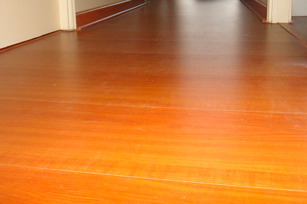 Pisos flotantes laminados